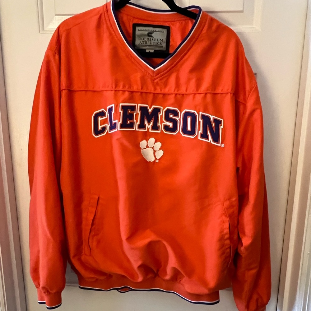 Men’s Clemson Colosseum  pullover.  Size Large.  Excellent condition.